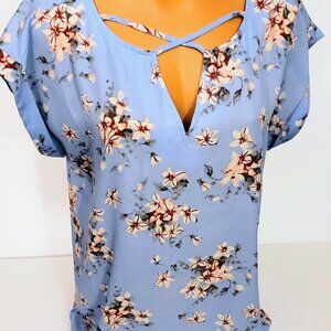 Liv & Lottie Cuffed Sleeve Blouse Women's Short Sleeve Top